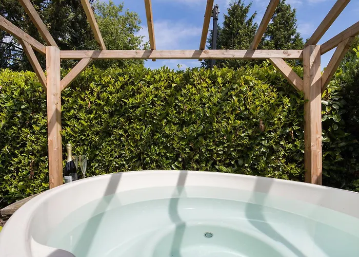 Great - Nature - Outside Hottub En Sauna *