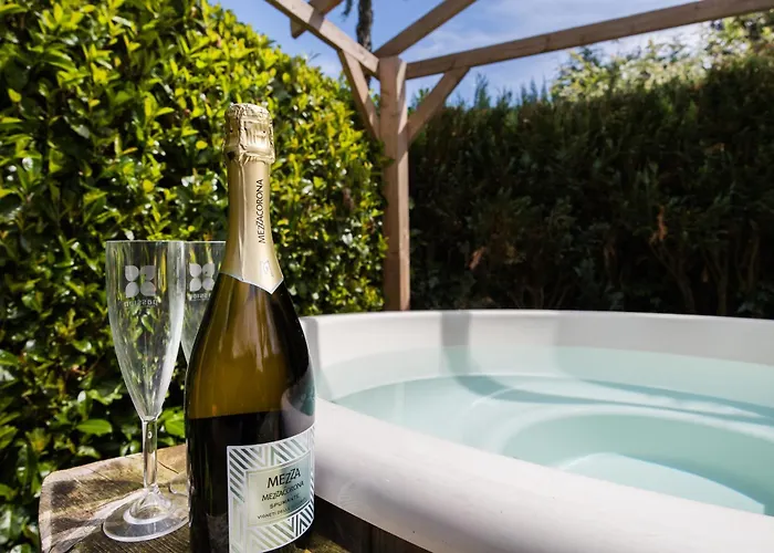 Great - Nature - Outside Hottub En Sauna *