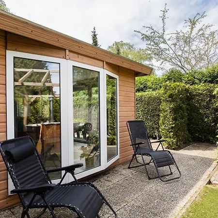 Great - Nature - Outside Hottub En Sauna