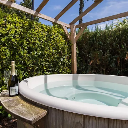 Great - Nature - Outside Hottub En Sauna Apartamento